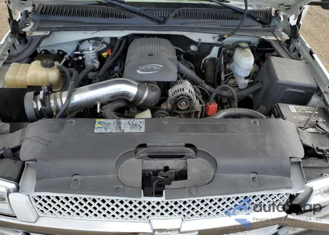 2004 Chevrolet Silverado K2500 z USA, uszkodzony, nr VIN 1GCGK23U74F207930